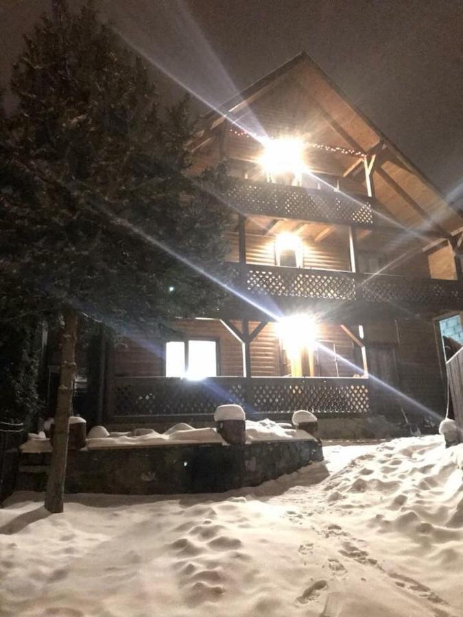 Vila Kray Dorogy Jaremče Exteriér fotografie